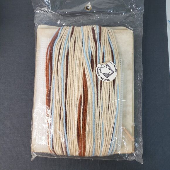 Sealed Vtg 1983 Leisure Arts Plastic Canvas Craft Kit Horse Weathervane 324 Pony - Picture 3 of 4